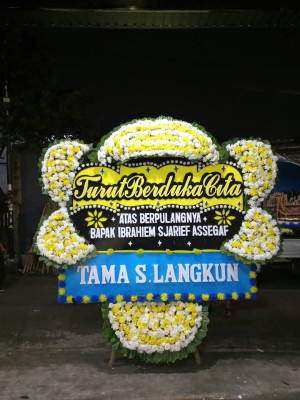 Papan Bunga Duka di Rawabuntu